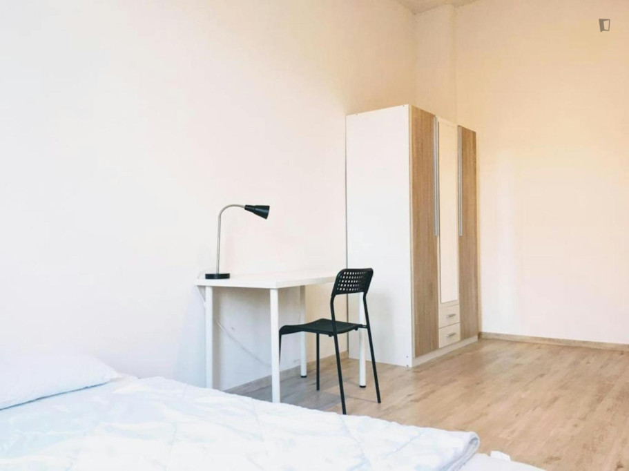Comfy single bedroom near the Funkenburg metro station - Dortmund - chambre - ImmoJeune