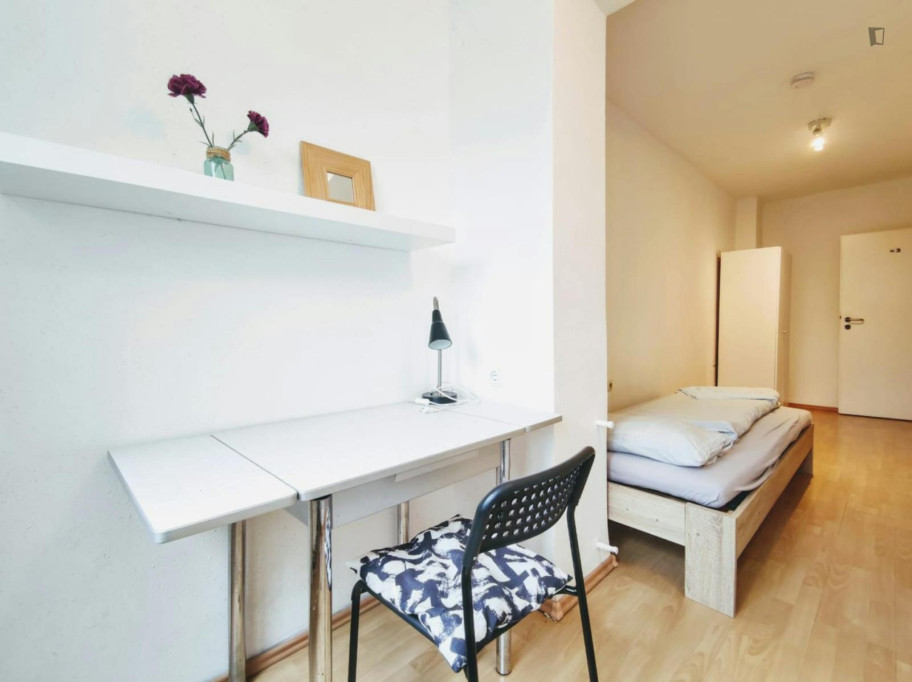 Lovely single bedroom near Am Zehnthof metro - Dortmund - chambre - ImmoJeune