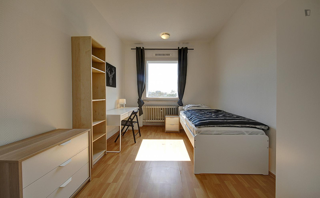 Very nice single bedroom near the Mercedesstraße - Stuttgart - chambre - ImmoJeune