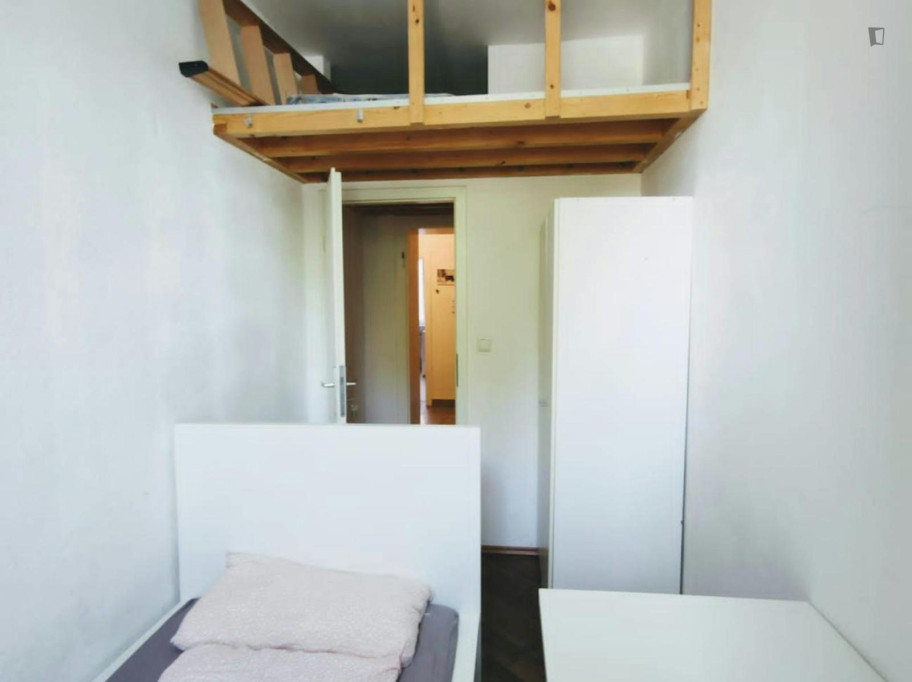 Pleasant single bedroom near Reinoldikirche station - Dortmund - chambre - ImmoJeune