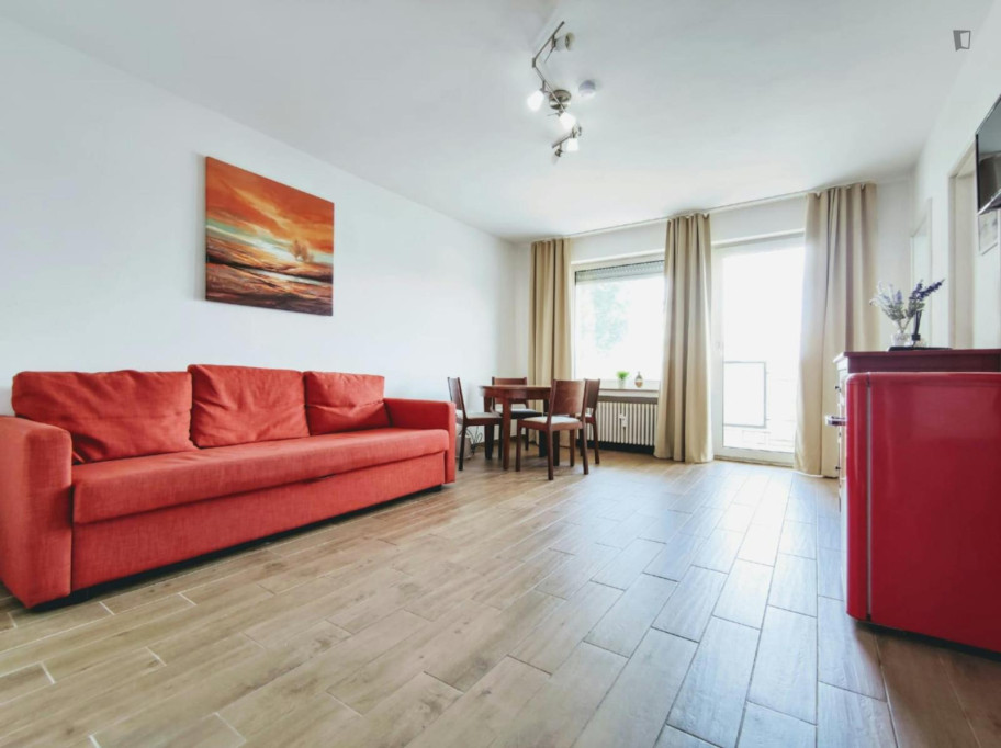 Tasteful 1-bedroom apartment in Ruhrallee Ost - Dortmund - chambre - ImmoJeune