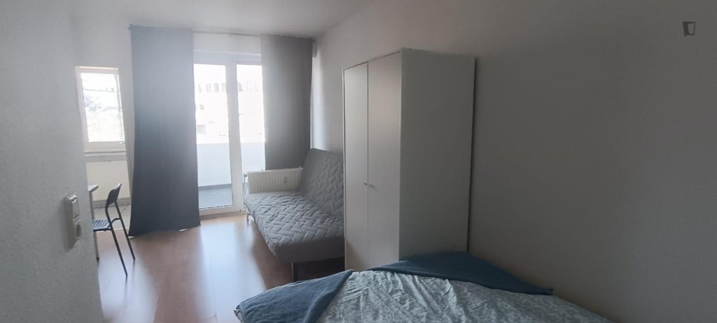 Neat studio near Reinoldikirche metro - Dortmund - chambre - ImmoJeune