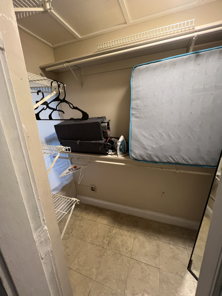 Comfortable and Convenient Coliving Steps from Aventura Mall in Urban Miami