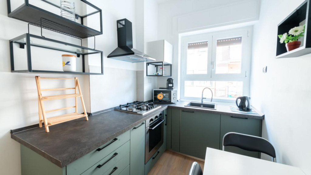 Charming 2-bedroom apartment in Quadraro - Rome - chambre - ImmoJeune