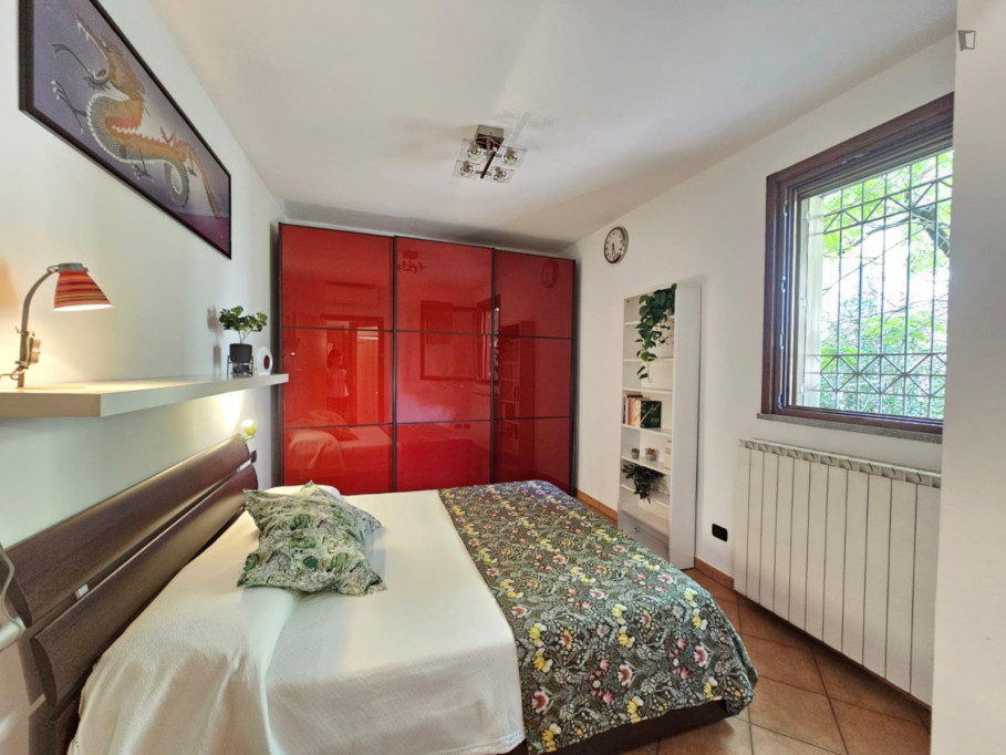 Spacious 1-bed apartment in Milan - Milan - chambre - ImmoJeune