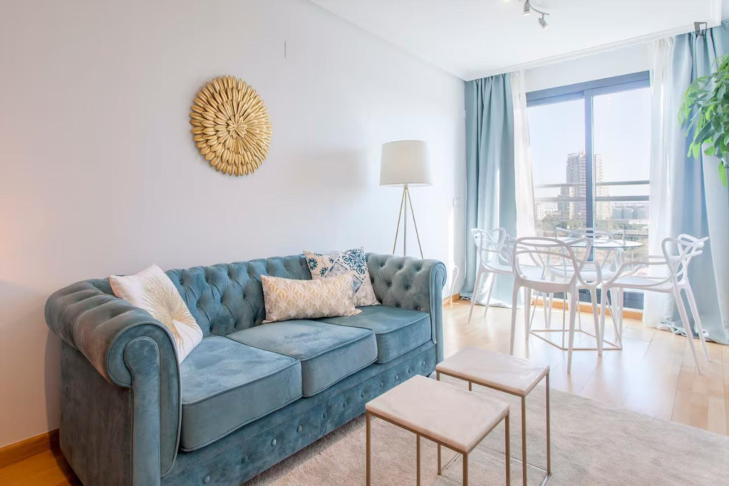 Stunning 1-bedroom apartment in Ciudad de las Artes y las Ciencias - Valence - chambre - ImmoJeune