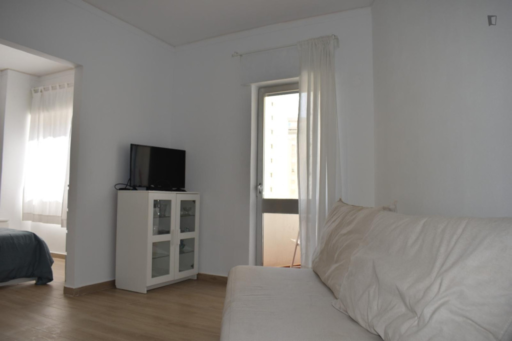 Beautiful 1-bedroom apartment near Praia da Rocha - Portimao - chambre - ImmoJeune