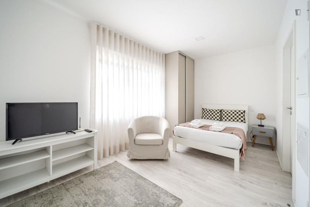 Lovely studio near the centre of Braga - Braga - chambre - ImmoJeune