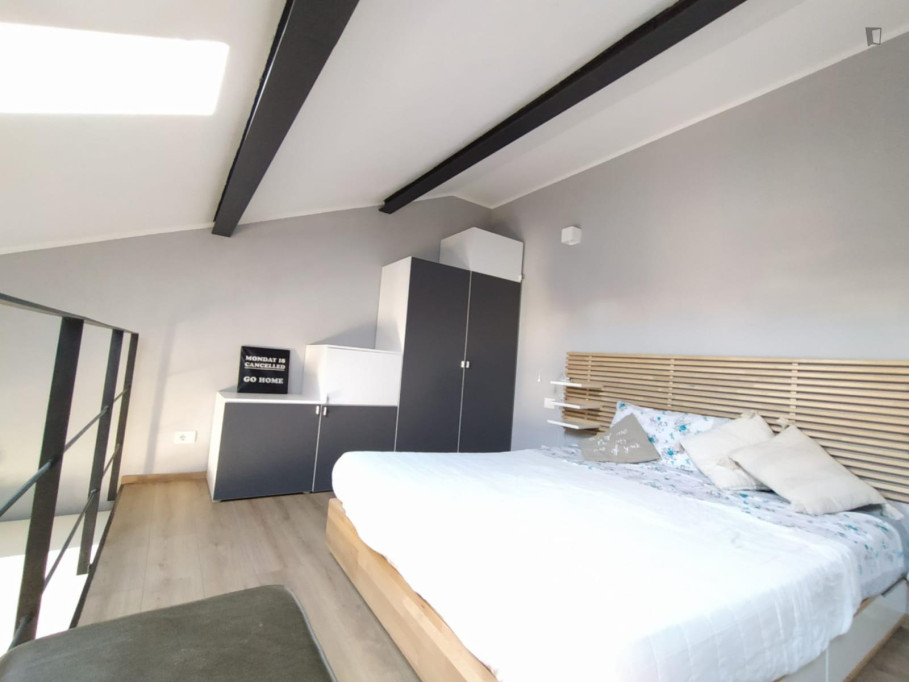 Beautiful loft apartment in Porta Venezia area - Milan - chambre - ImmoJeune