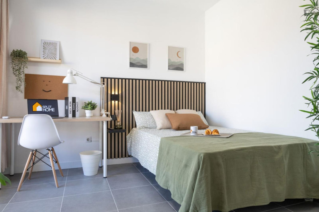 Pleasant double bedroom in Yuncos - Toledo - chambre - ImmoJeune
