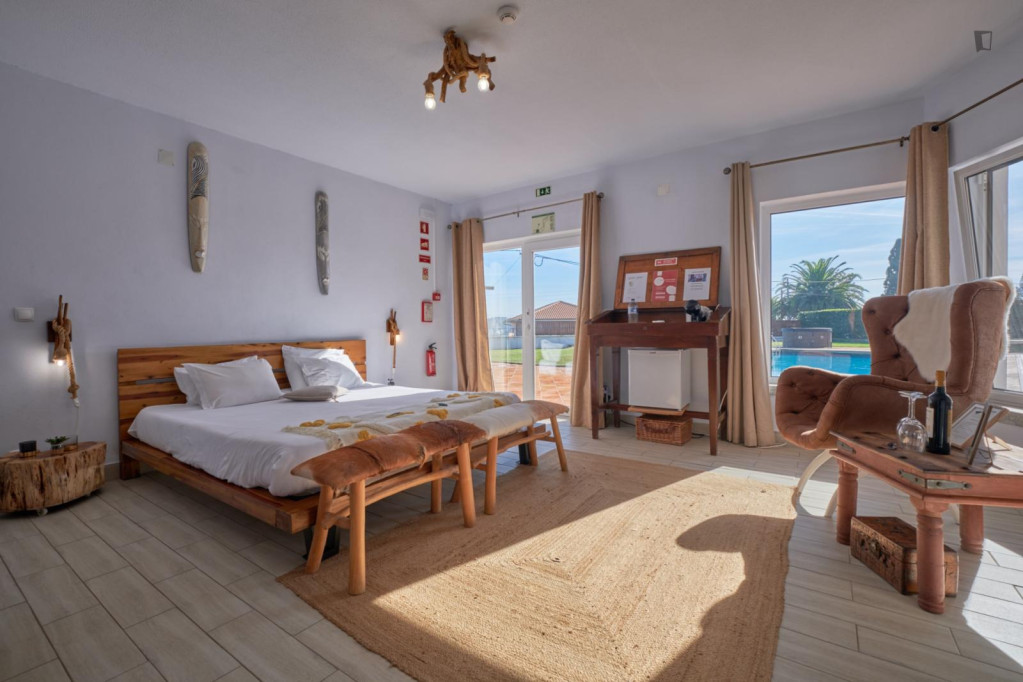 Amazing ensuite bedroom in Santa Comba Dão, Viseu - Viseu - chambre - ImmoJeune