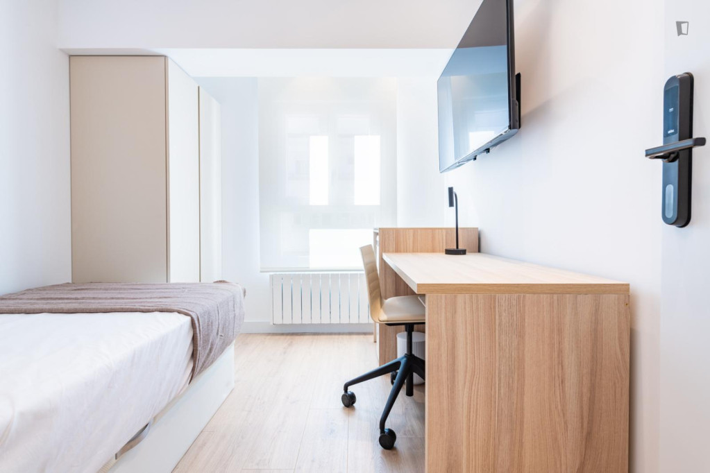 Single bedroom in 4-bedroom apartment - Valence - chambre - ImmoJeune