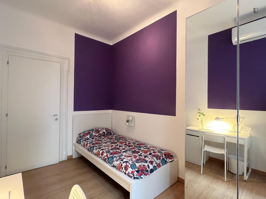 Rooms and beds for rent in apartment with 10 bedrooms in Garibaldi Repubblica - Milan - chambre - ImmoJeune
