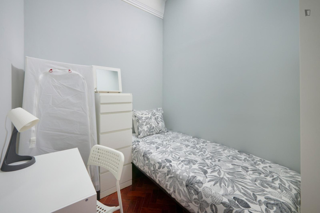 Single bedroom in a student flat, in Saldanha - Lisbonne - chambre - ImmoJeune