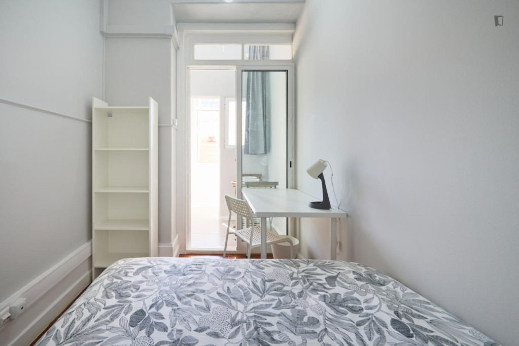 Cosy double bedroom near FCSH-UNL - Lisbonne - chambre - ImmoJeune