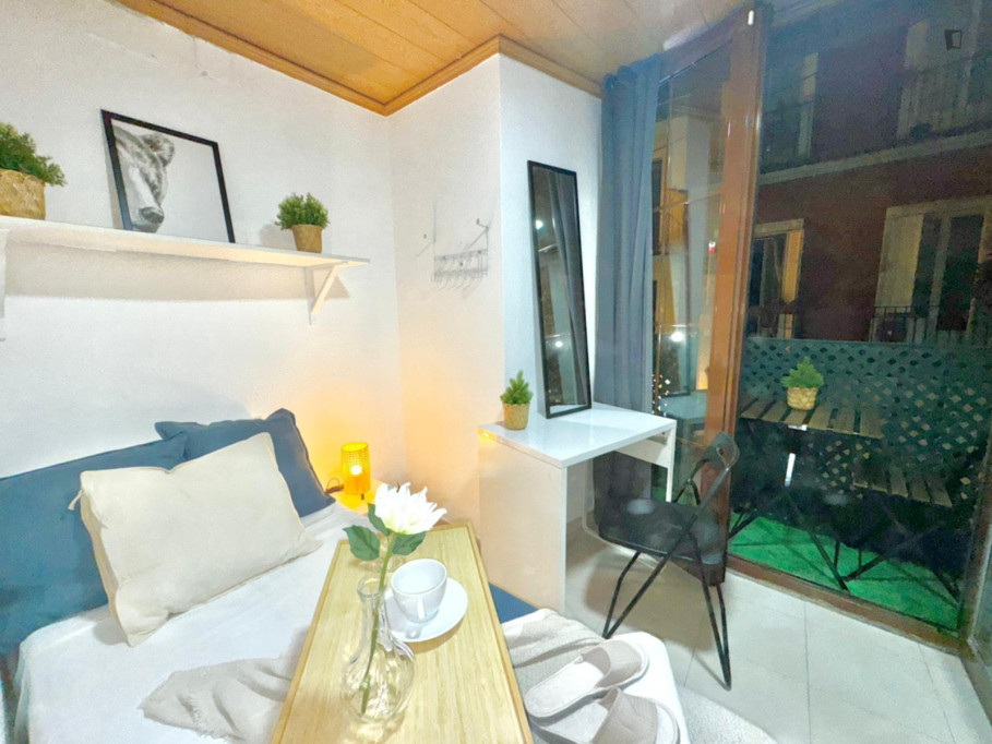Homely double bedroom in Chueca - Madrid - chambre - ImmoJeune