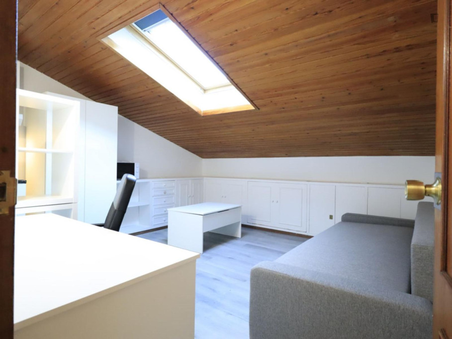 Very neat studio near Colón metro station - Madrid - chambre - ImmoJeune