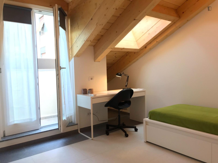 Cute single bedroom near Università Bocconi - Milan - chambre - ImmoJeune