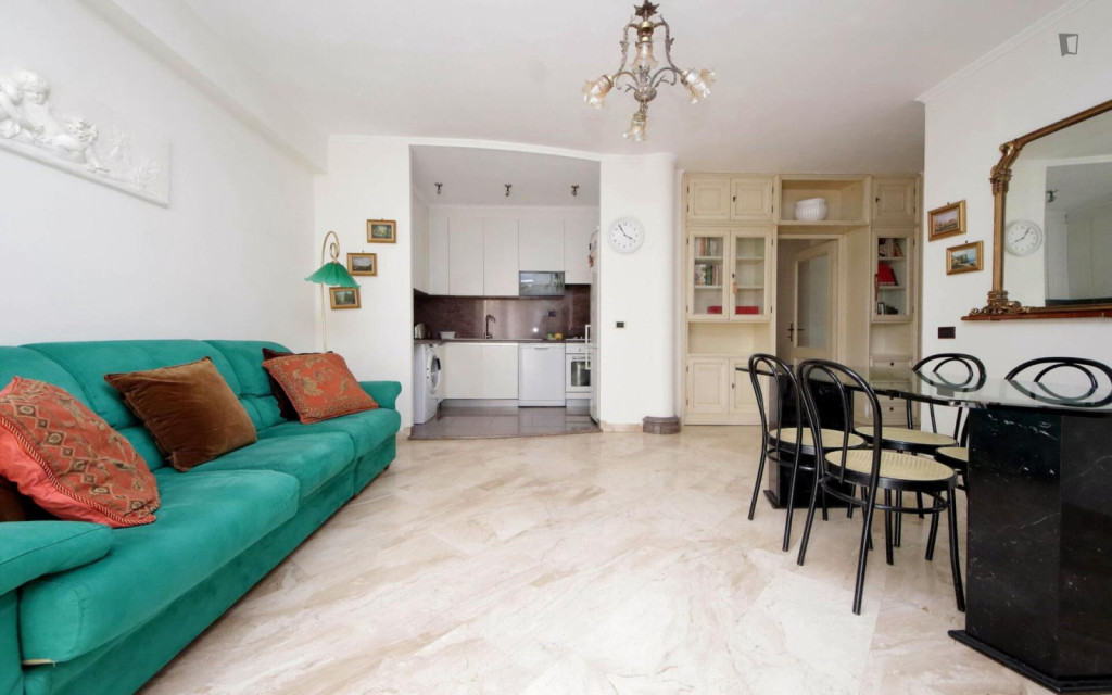 Excellent 2-bedroom apartment in Ostiense - Rome - chambre - ImmoJeune