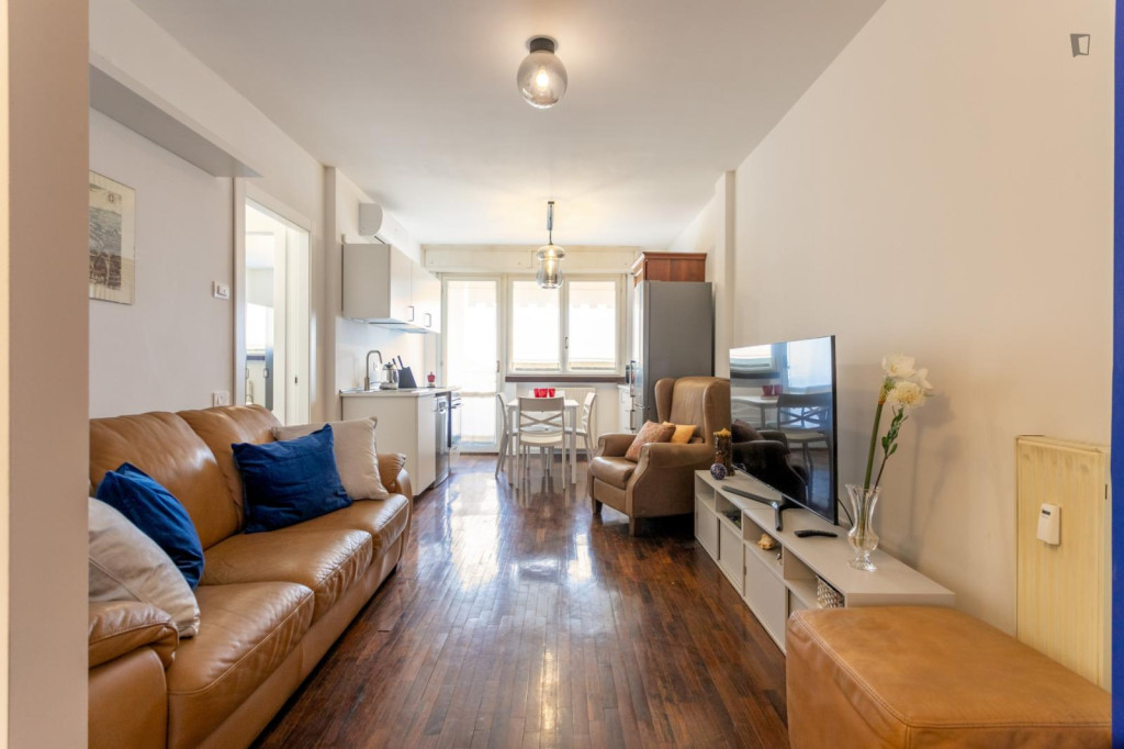 Welcoming 4-bedroom apartment near Parco La Spezia - Milan - chambre - ImmoJeune