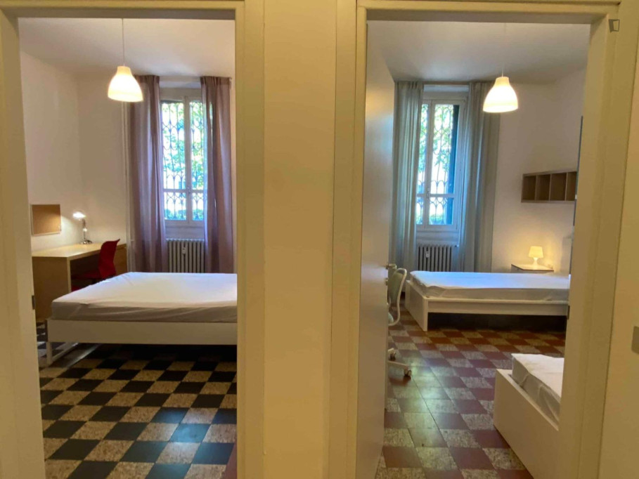 Welcoming 3-bedroom apartment near Università Bocconi - Milan - chambre - ImmoJeune