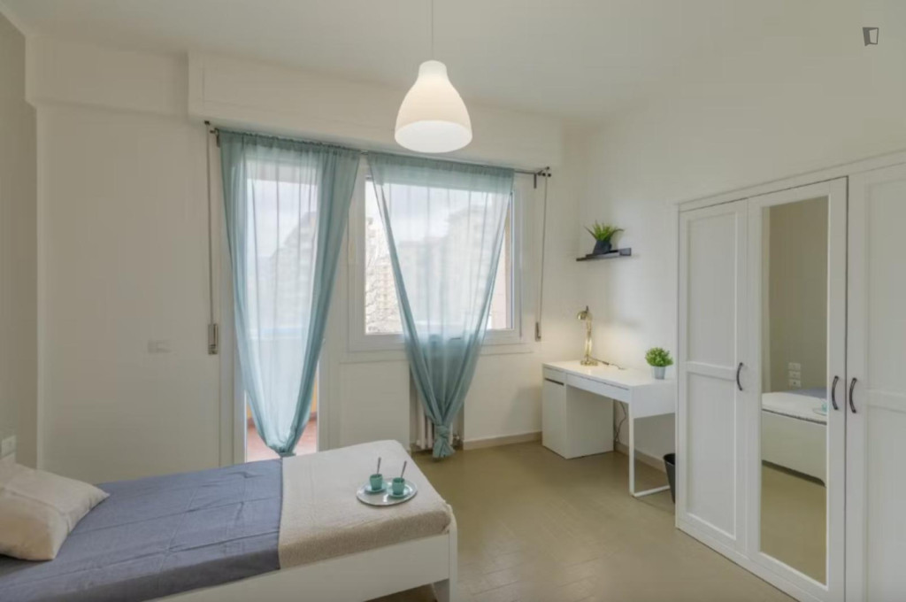 Single Bedroom in a Shared Apartment in Florence - Florence - chambre - ImmoJeune