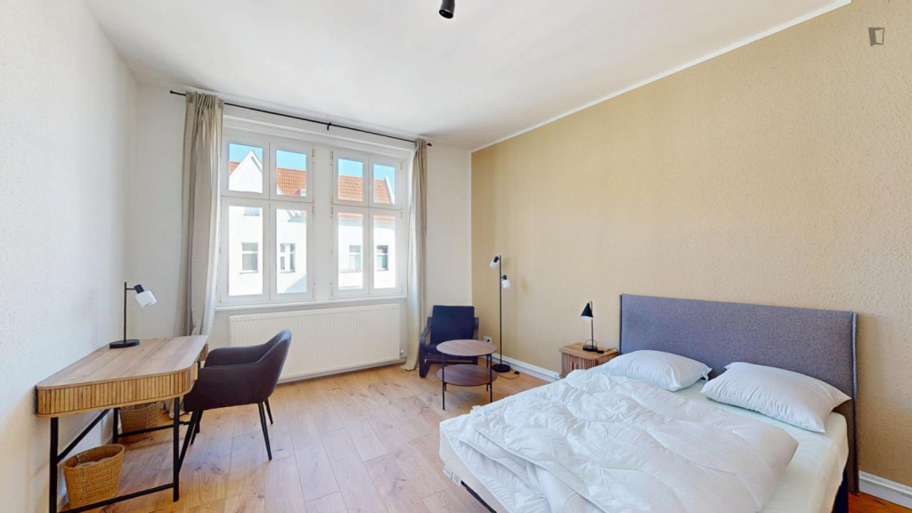Welcoming double bedroom in Neukölln - Berlin - chambre - ImmoJeune