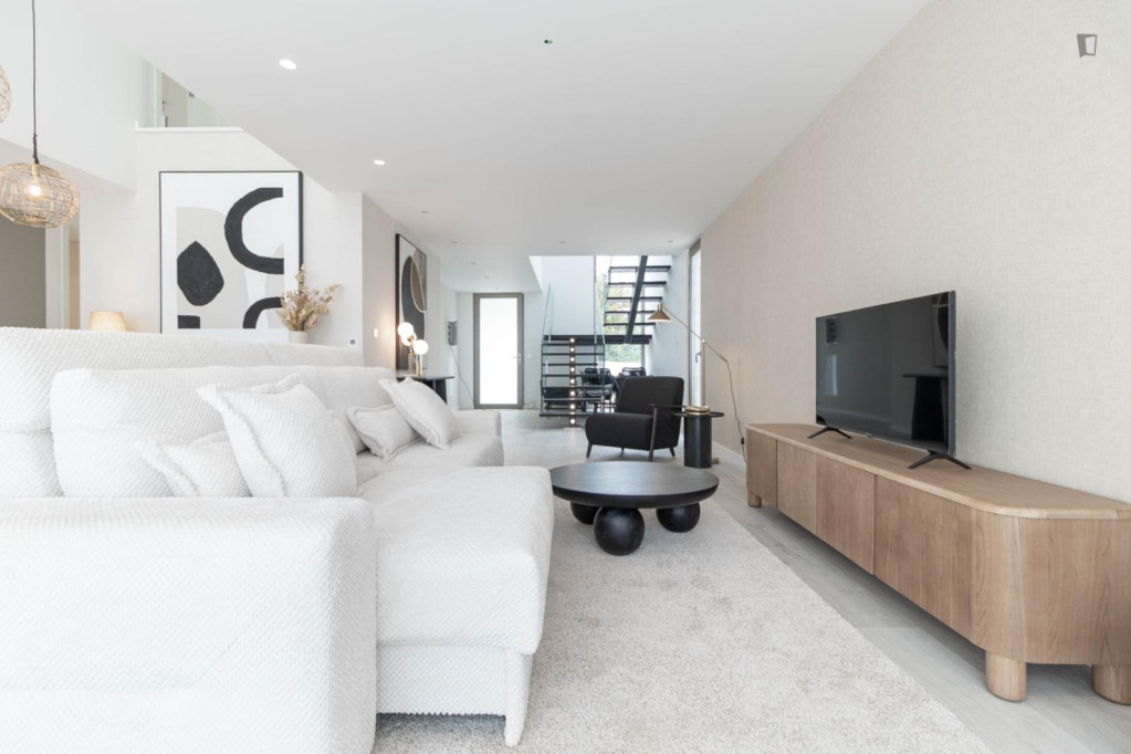 Luxurious 3-bedroom house with a swimming pool, in Sintra - Lisbonne - chambre - ImmoJeune