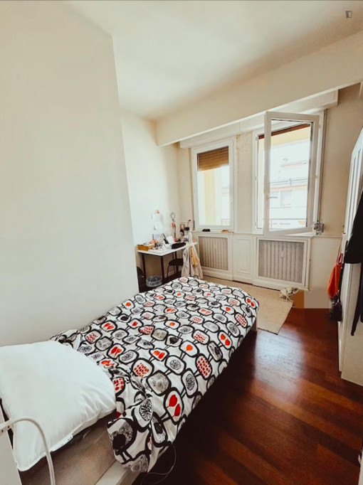 Comfortable single bedroom in the city center - Bologne - chambre - ImmoJeune