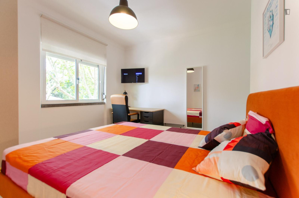SANTIX3 - Excellent double bedroom in student-popular Carcavelos - Lisbonne - chambre - ImmoJeune