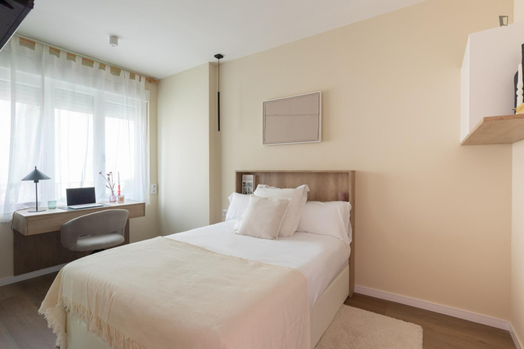Luminous single bedroom in Gaztambide - Madrid - chambre - ImmoJeune