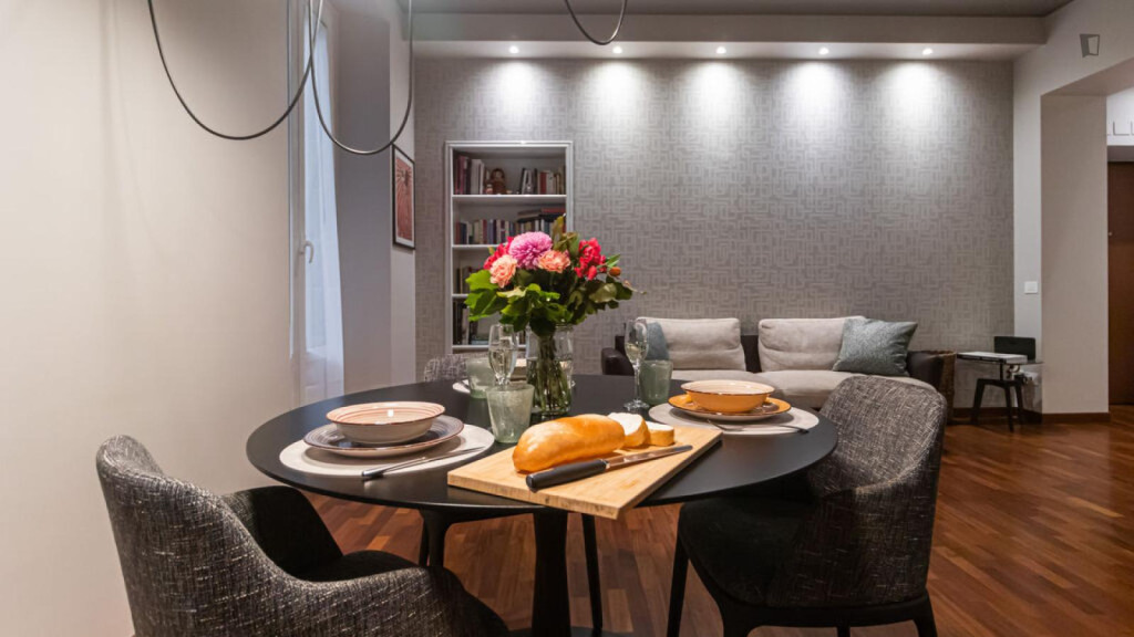 Very neat 2 bedroom apartment near Sempione Park - Milan - chambre - ImmoJeune
