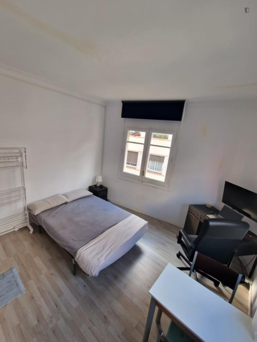 Bright private room - Barcelone - chambre - ImmoJeune