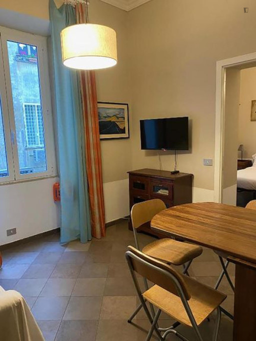 Charming 1-bedroom apartment in Esquilino - Rome - chambre - ImmoJeune