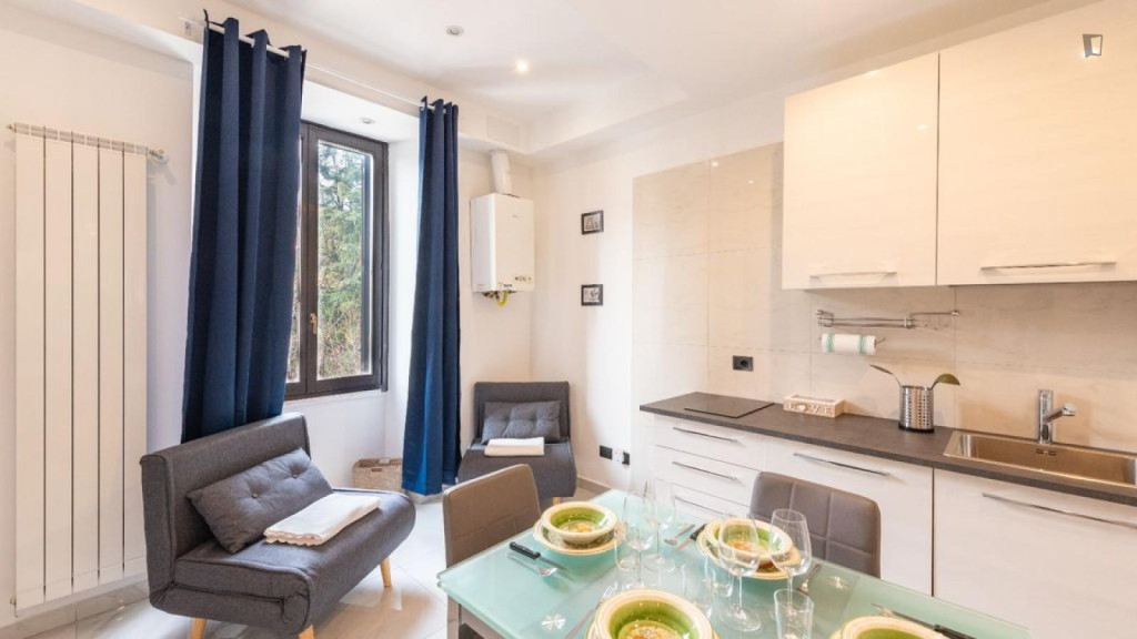Lovely 1-bedroom apartment in Sesto San Giovanni - Milan - chambre - ImmoJeune