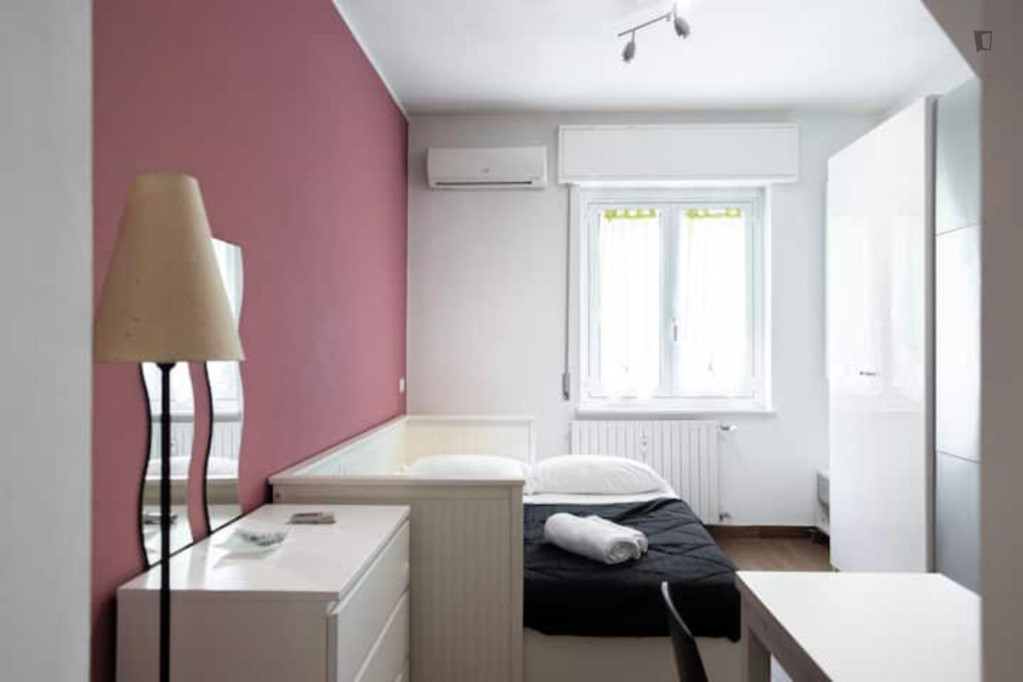 Very cosy studio near Università Bocconi - Milan - chambre - ImmoJeune
