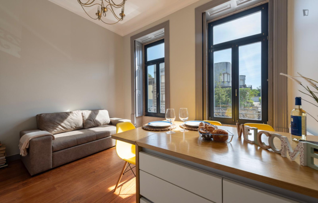 Lovely 1 bedroom apartment close to Lapa metro station - Porto - chambre - ImmoJeune