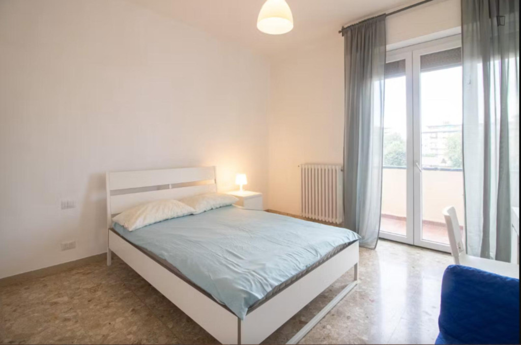 Spacious Bedroom in Florence - Florence - chambre - ImmoJeune