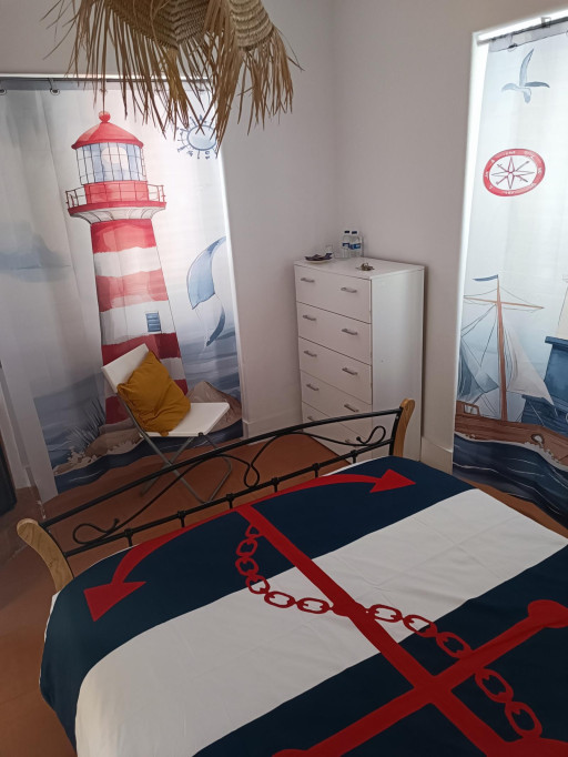 Cozy Double Bedroom close to Tarquínio-Paraíso Beach - Lisbonne - chambre - ImmoJeune