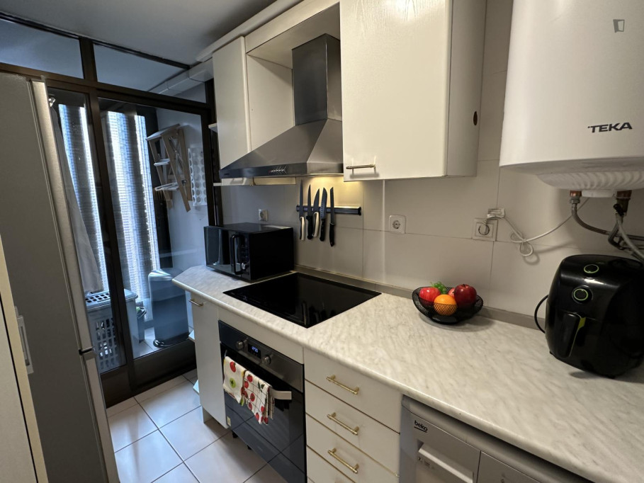 Charming 2-bedroom apartment in Numancia - Madrid - chambre - ImmoJeune