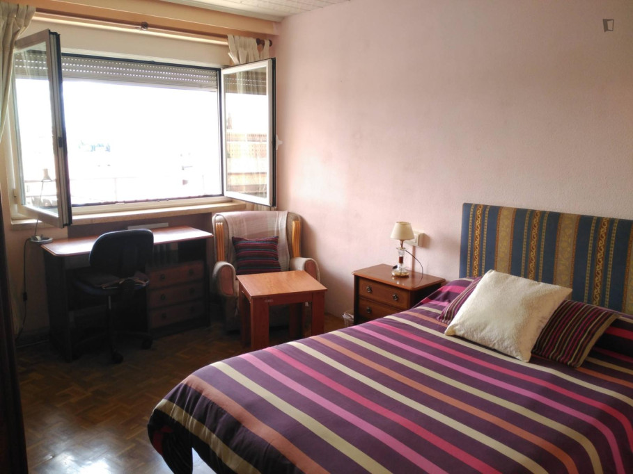 Single bedroom in 5-bedroom apartment - Salamanca - chambre - ImmoJeune