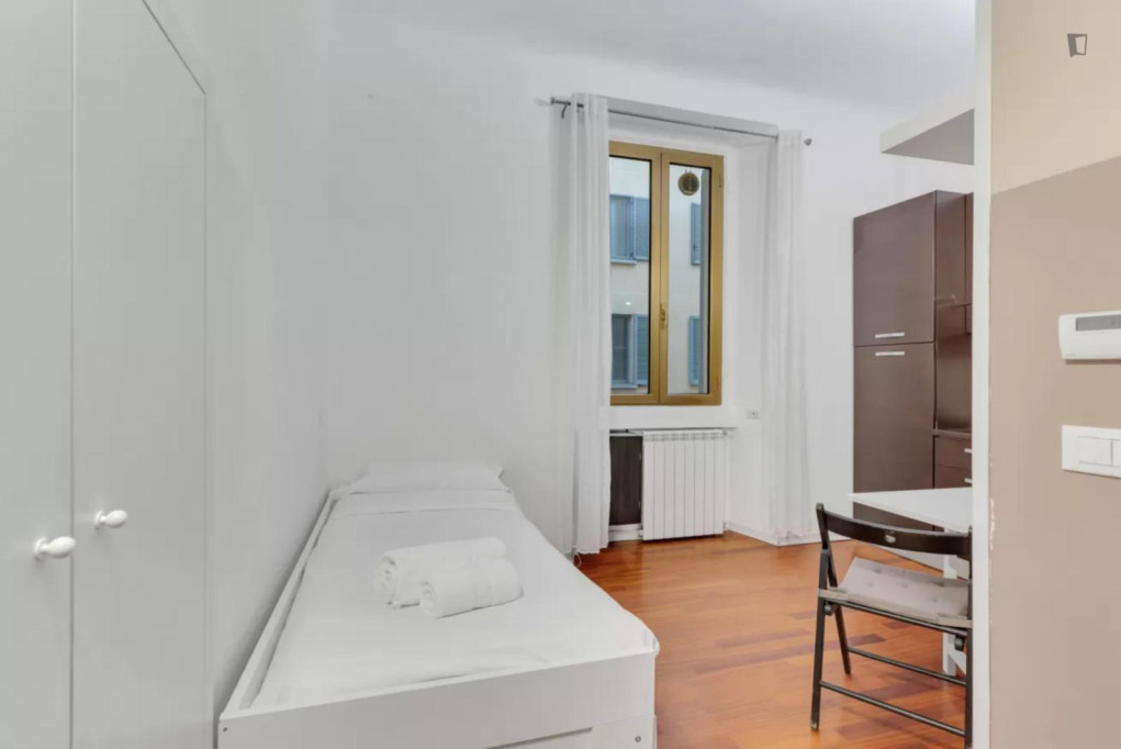 Charming studio in The City neighbourhood - Milan - chambre - ImmoJeune