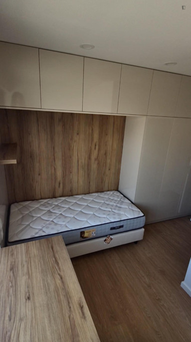 Modern Single Bedroom close to University of Aveiro - Aveiro - chambre - ImmoJeune