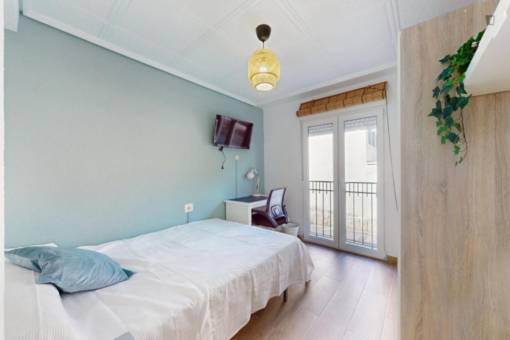 Bright single bedroom in the centre of Elche - Elche - chambre - ImmoJeune