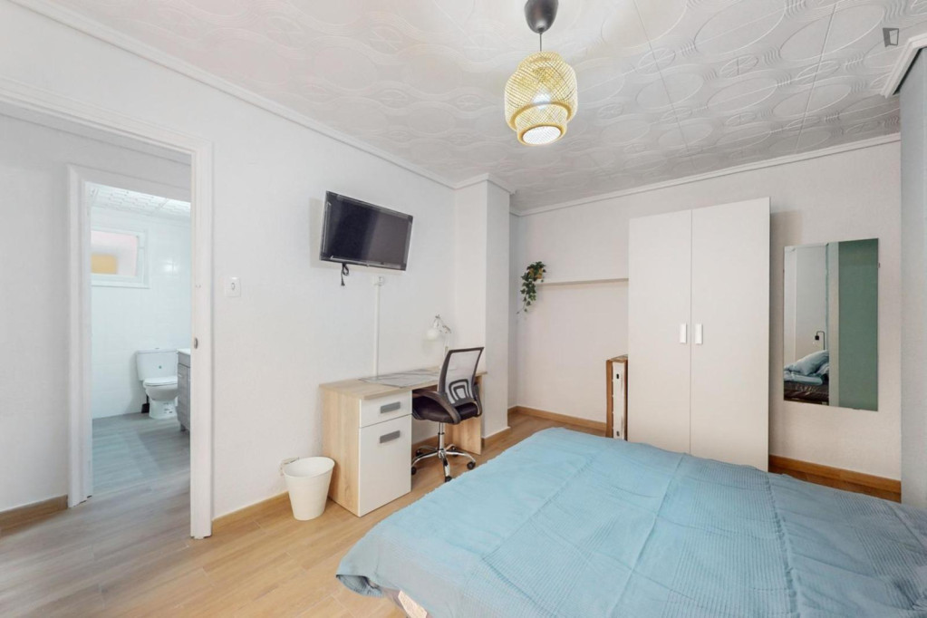 Neat single bedroom near the El Palmeral park - Elche - chambre - ImmoJeune