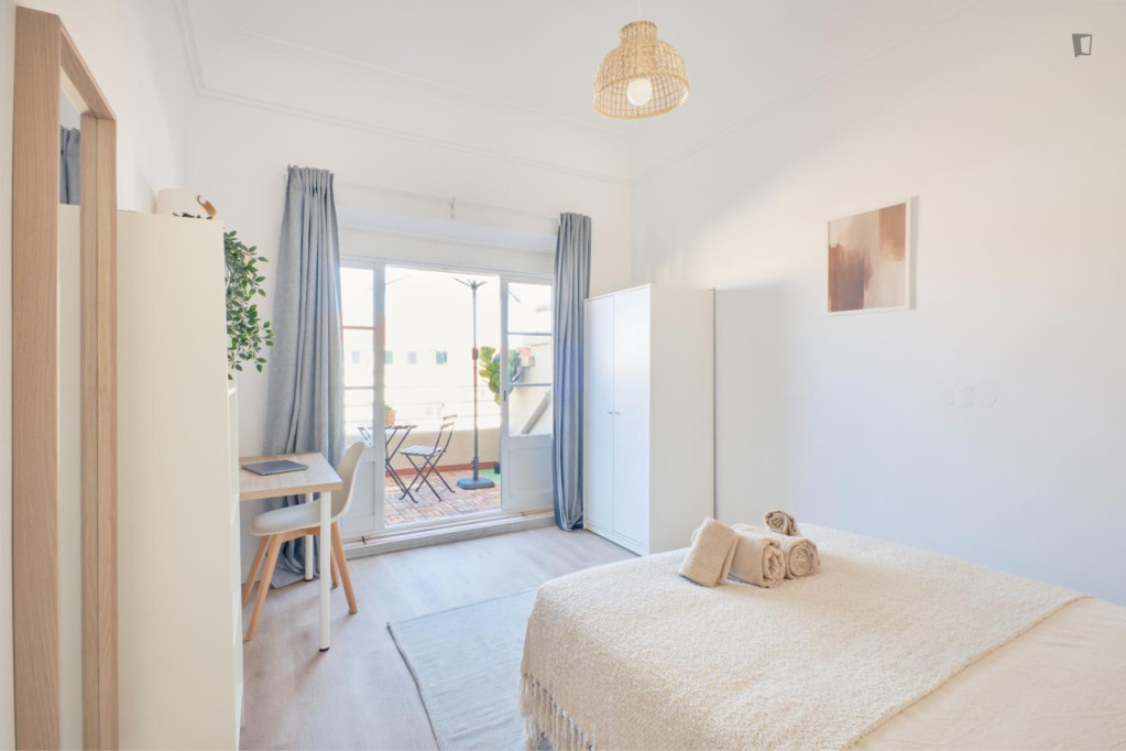 Splendid double bedroom near the Alameda metro - Lisbonne - chambre - ImmoJeune
