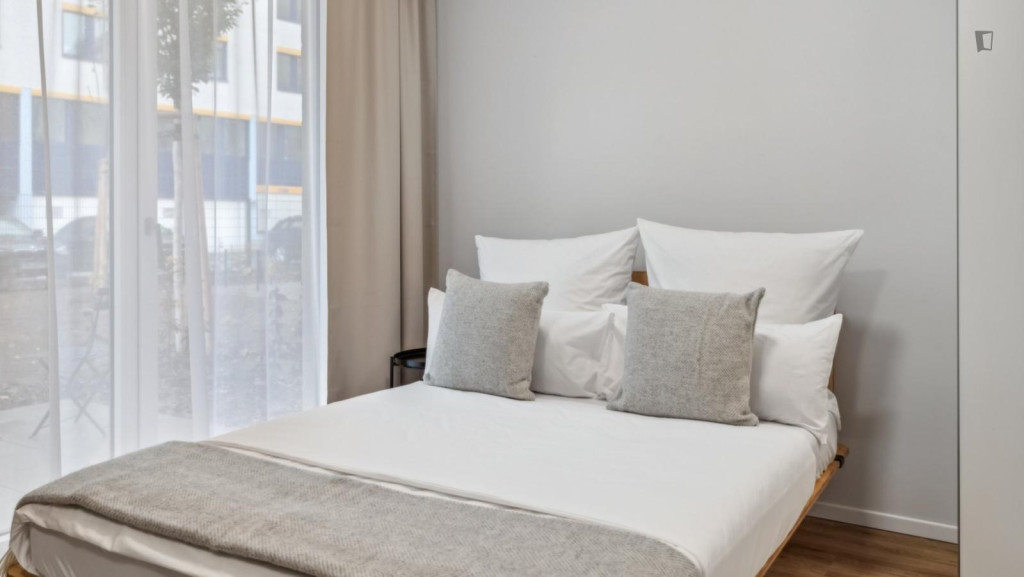 Modern studio close to Leipzig's main train station - Leipzig - chambre - ImmoJeune