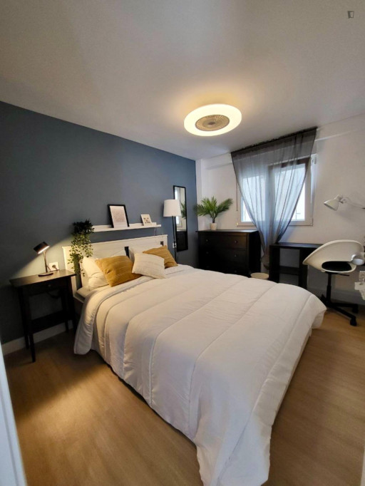 Bright single bedroom in Sant Blai - Alicante - chambre - ImmoJeune