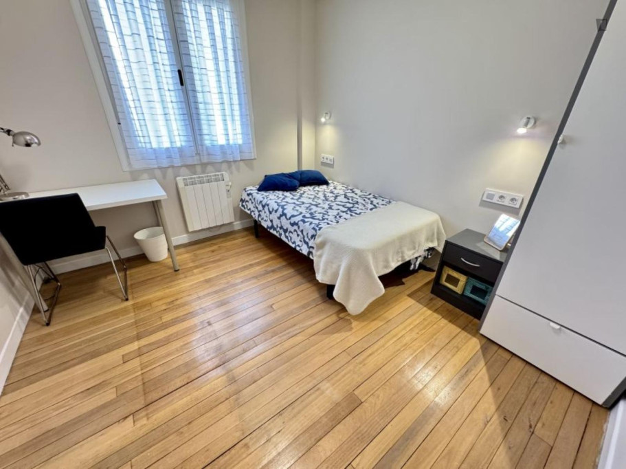 Comfy single bedroom in Uribarri - Bilbao - chambre - ImmoJeune