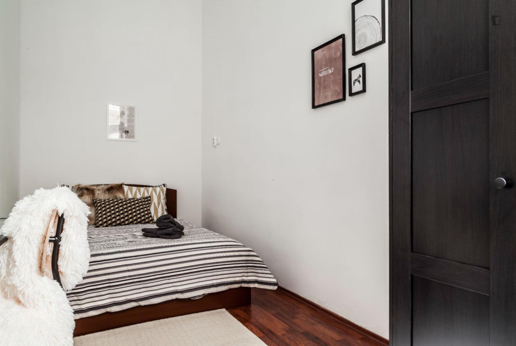 Homely double bedroom in Terézváros - Budapest - chambre - ImmoJeune